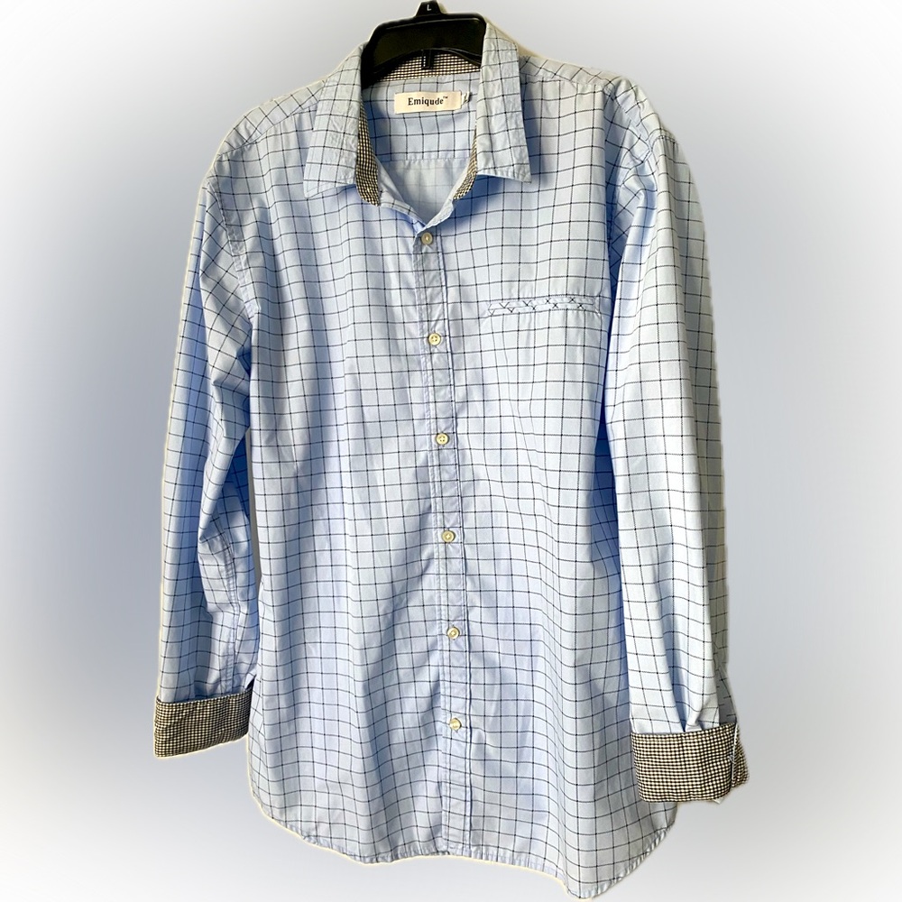 Men’s long sleeve shirt.  Size XXL.  Color blue.